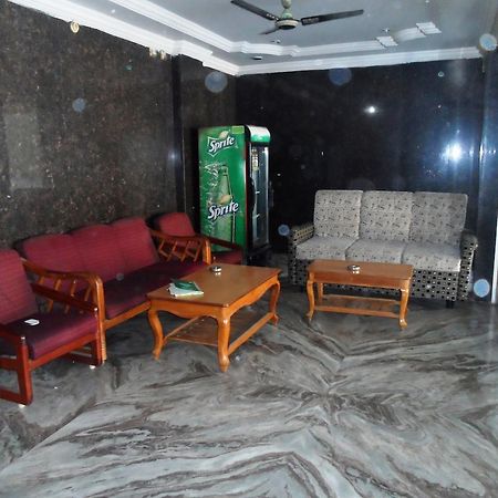 Hotel Gopi Krishna Tirupati Exterior photo